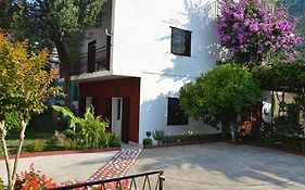 Apartments And Rooms By The Sea Podaca, Makarska - 16160